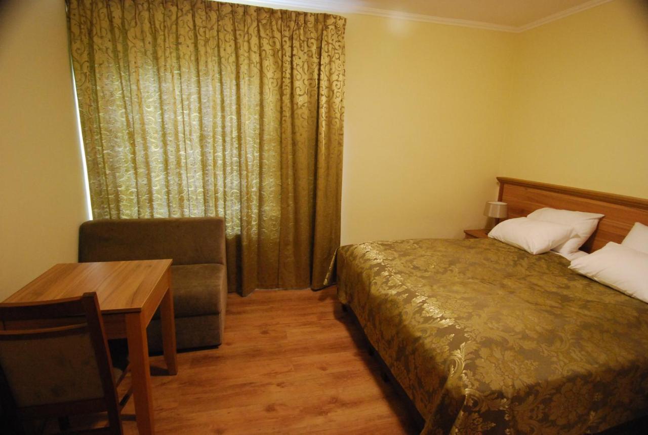 Ivanek Guest House Zvíkovské Podhradí Екстериор снимка