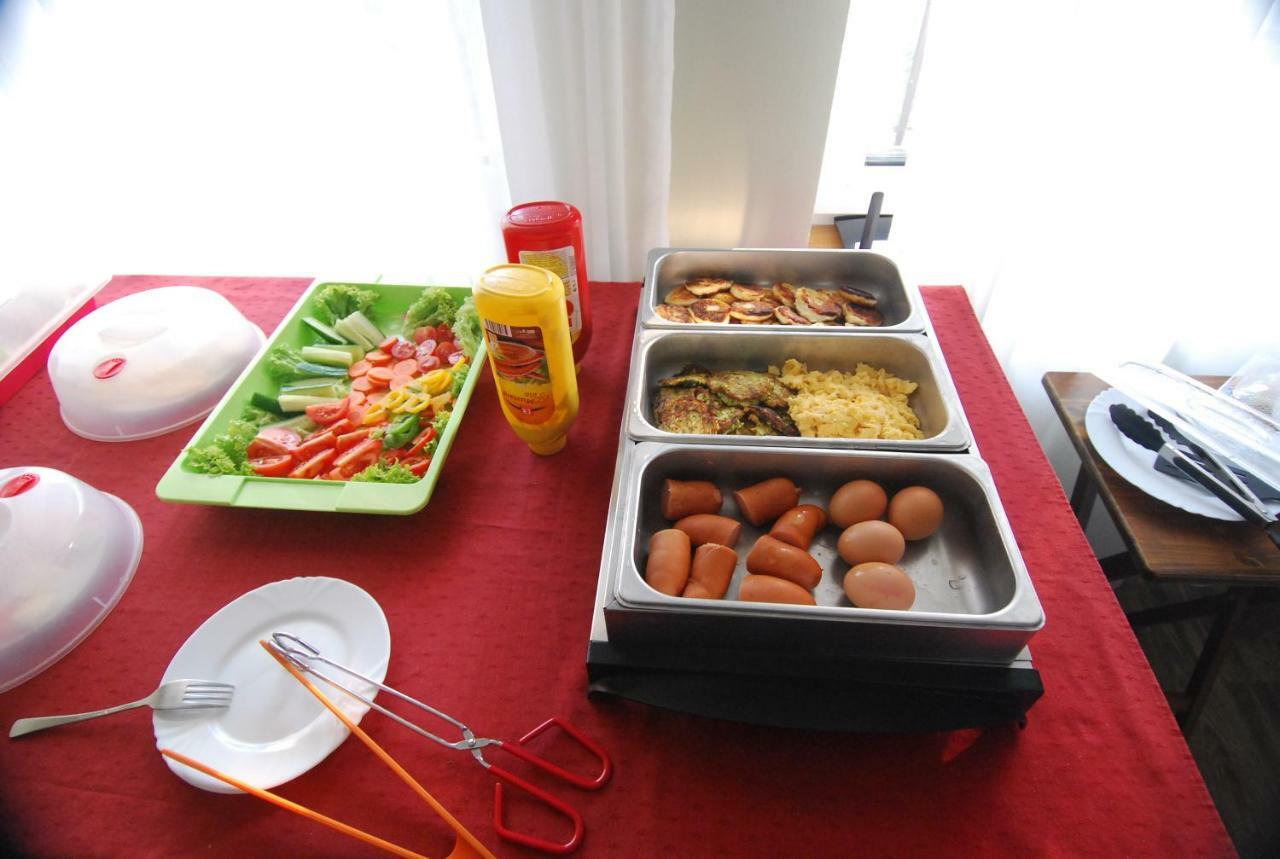 Ivanek Guest House Zvíkovské Podhradí Екстериор снимка